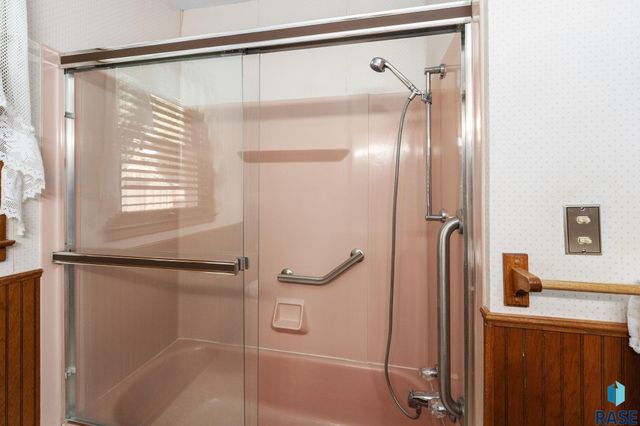 1301 S Joliet Ave Avenue, Sioux Falls, SD 57110