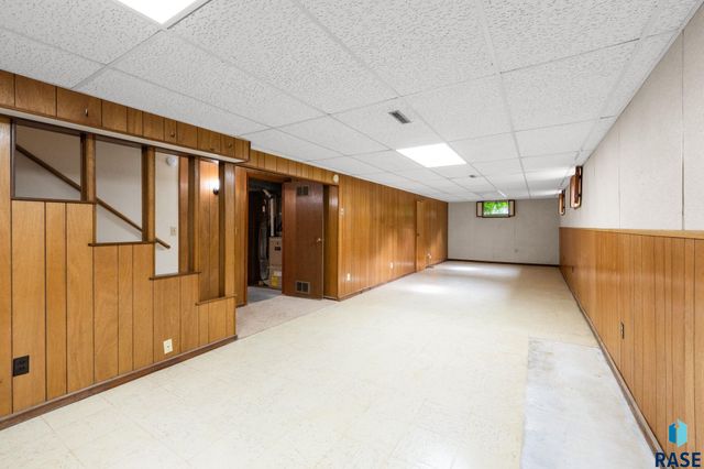 1301 S Joliet Ave Avenue, Sioux Falls, SD 57110