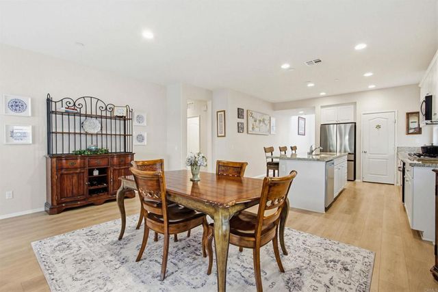 220 Pantaneiro Place, Fallbrook, CA 92028