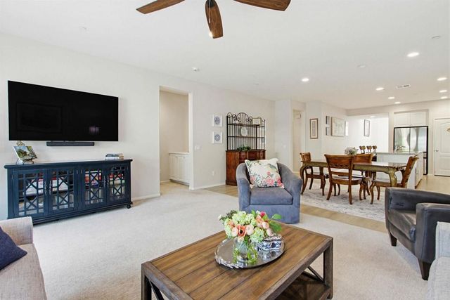 220 Pantaneiro Place, Fallbrook, CA 92028