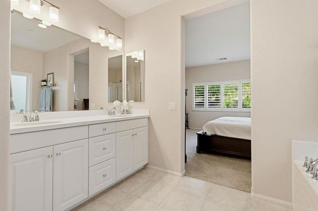 220 Pantaneiro Place, Fallbrook, CA 92028