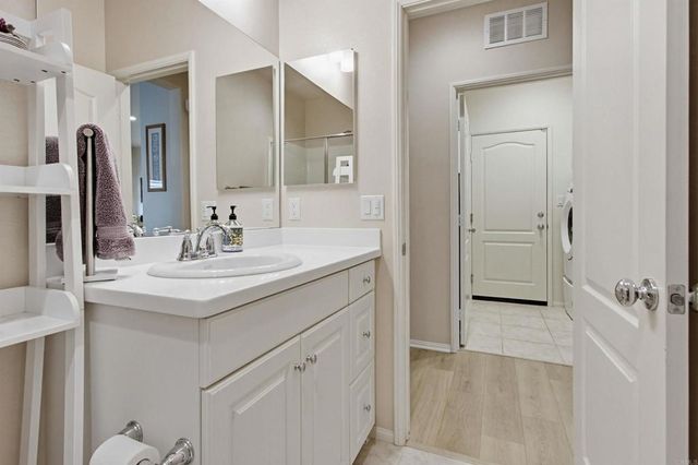 220 Pantaneiro Place, Fallbrook, CA 92028