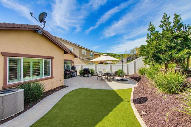 220 Pantaneiro Place, Fallbrook, CA 92028