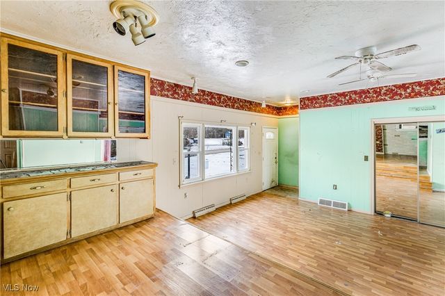 6123 Lucas Avenue, Ashtabula, OH 44004