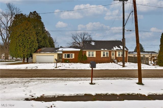 6123 Lucas Avenue, Ashtabula, OH 44004