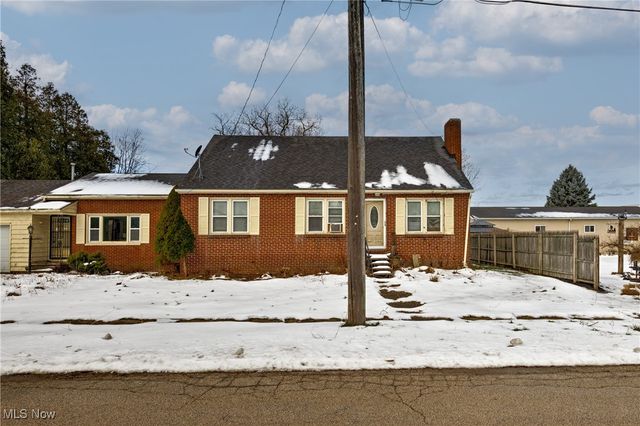 6123 Lucas Avenue, Ashtabula, OH 44004