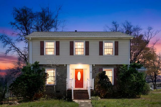 200 Yorkshire Drive, Spartanburg, SC 29301