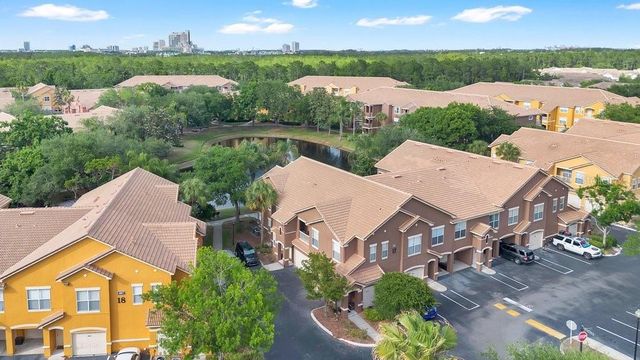 8801 VILLA VIEW CIRCLE 207, Orlando, FL 32821