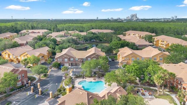 8801 VILLA VIEW CIRCLE 207, Orlando, FL 32821