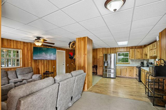 164 N Frank Road, Trinity, TX 75862