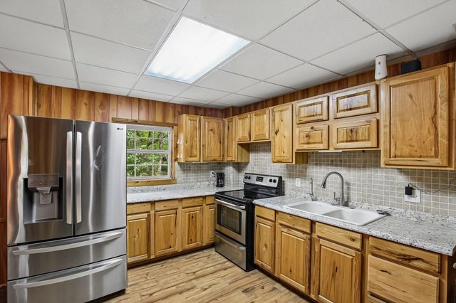 164 N Frank Road, Trinity, TX 75862