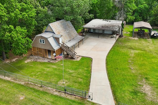 164 N Frank Road, Trinity, TX 75862