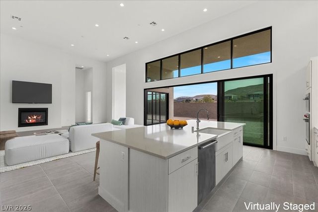 10907 Agate Cliffs Avenue, Las Vegas, NV 89135