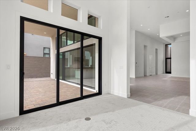 10907 Agate Cliffs Avenue, Las Vegas, NV 89135