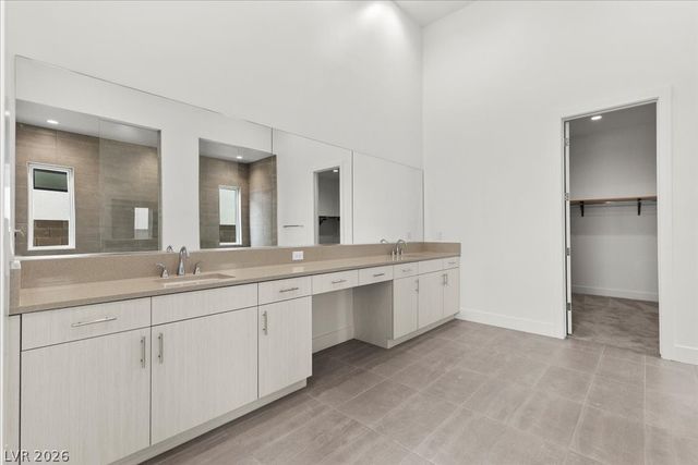 10907 Agate Cliffs Avenue, Las Vegas, NV 89135