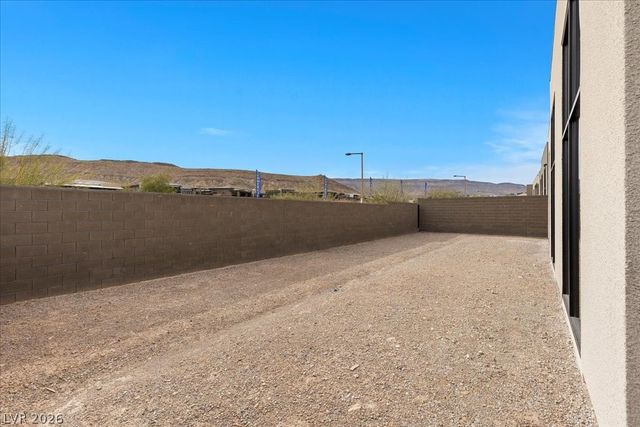 10907 Agate Cliffs Avenue, Las Vegas, NV 89135