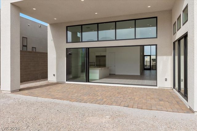 10907 Agate Cliffs Avenue, Las Vegas, NV 89135