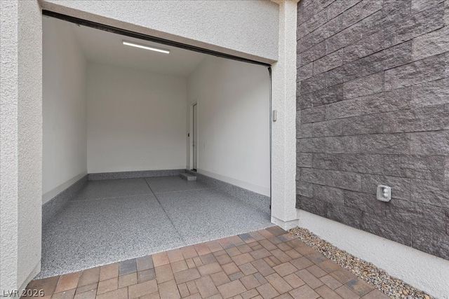 10907 Agate Cliffs Avenue, Las Vegas, NV 89135