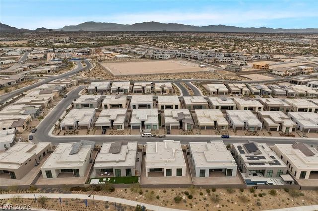 10907 Agate Cliffs Avenue, Las Vegas, NV 89135