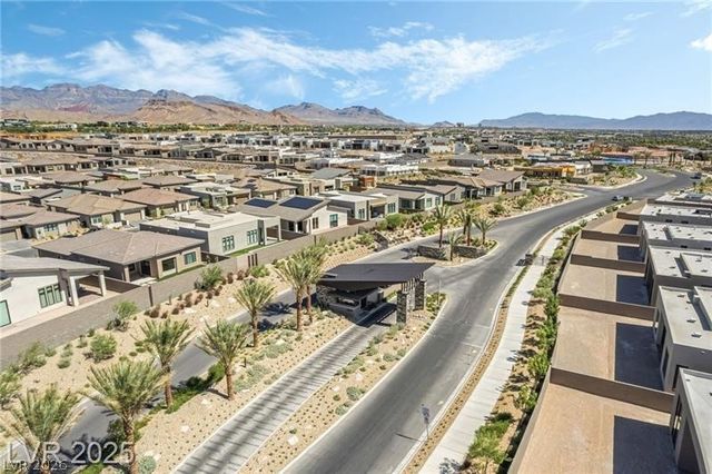 10907 Agate Cliffs Avenue, Las Vegas, NV 89135