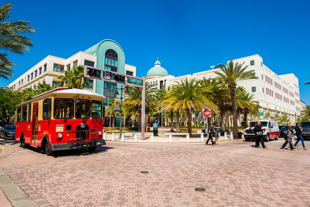 143 CAMBRIDGE F, West Palm Beach, FL 33417