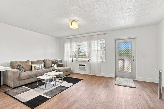 143 CAMBRIDGE F, West Palm Beach, FL 33417