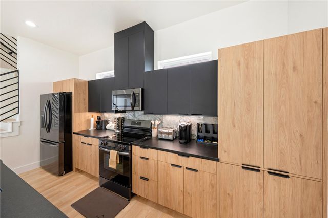 3008 Delano Street, Houston, TX 77004