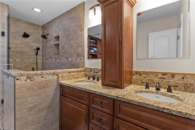3560 Regret LN, Virginia Beach, VA 23453