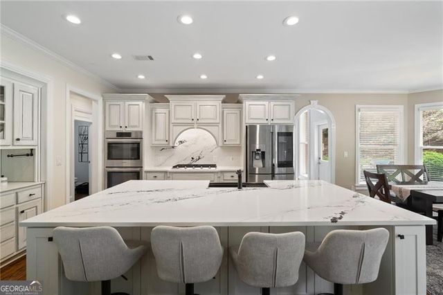 8240 Royal Troon Drive, Duluth, GA 30097