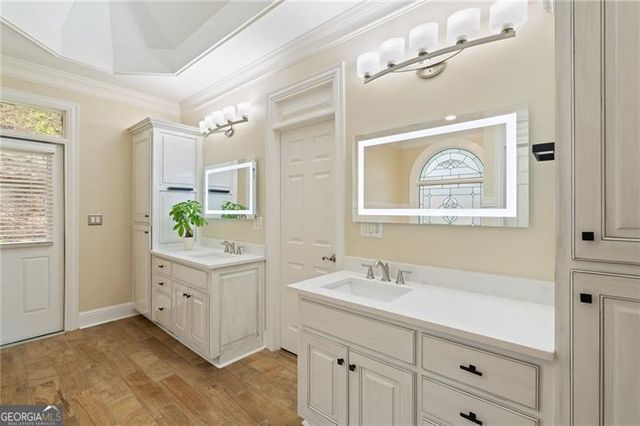 8240 Royal Troon Drive, Duluth, GA 30097