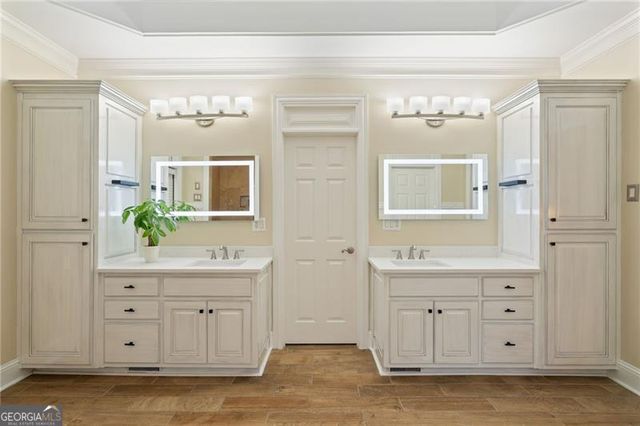 8240 Royal Troon Drive, Duluth, GA 30097