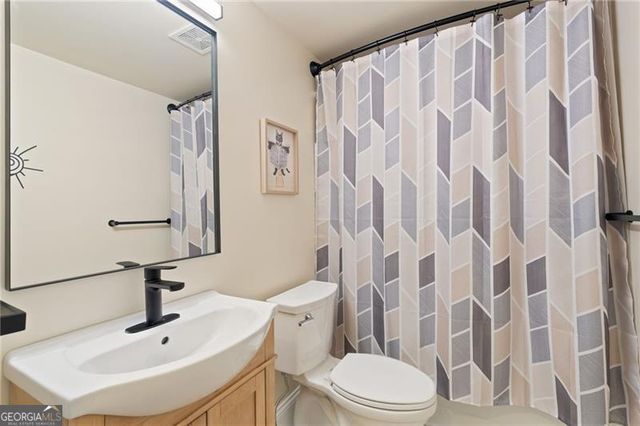 8240 Royal Troon Drive, Duluth, GA 30097