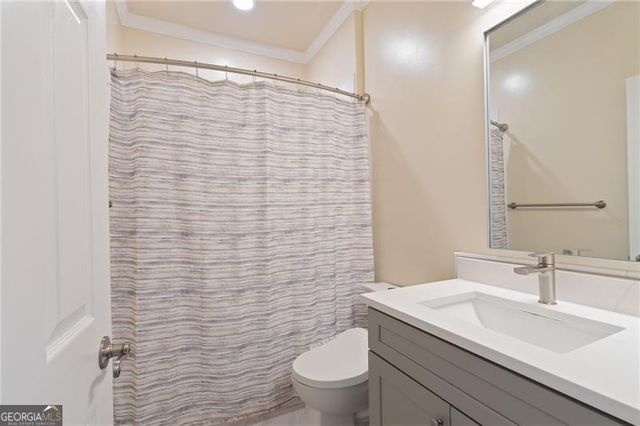 8240 Royal Troon Drive, Duluth, GA 30097