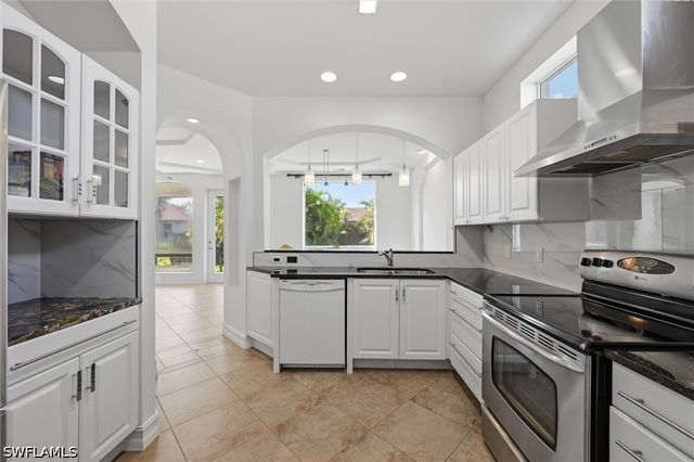 8088 Pennsylvania BLVD, Fort Myers, FL 33967