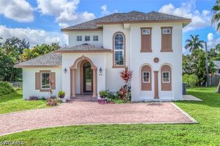 8088 Pennsylvania BLVD, Fort Myers, FL 33967