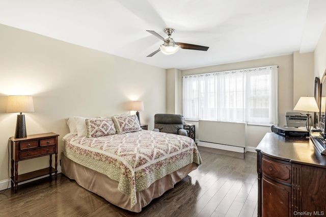 300 Martine Avenue 2J, White Plains, NY 10601