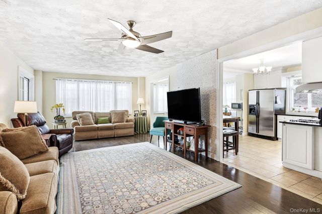 300 Martine Avenue 2J, White Plains, NY 10601