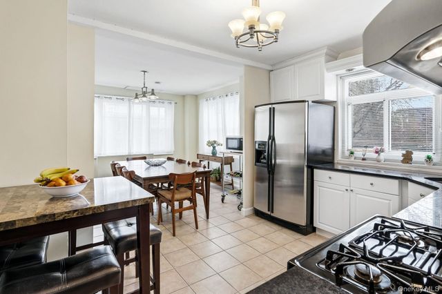 300 Martine Avenue 2J, White Plains, NY 10601