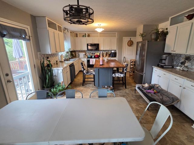 25 Mandolin Court, Etna, OH 43062