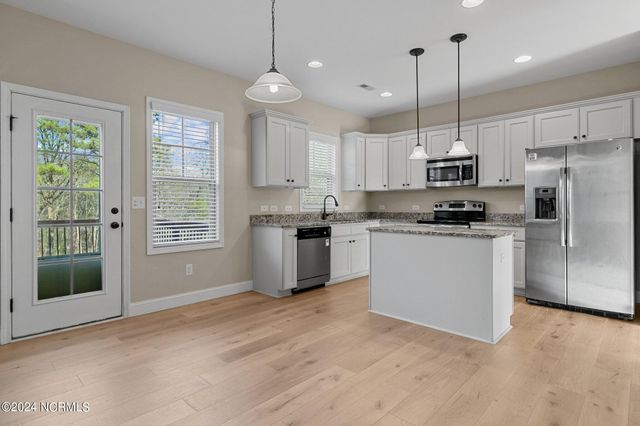 204 Sandy Springs Road, Aberdeen, NC 28315