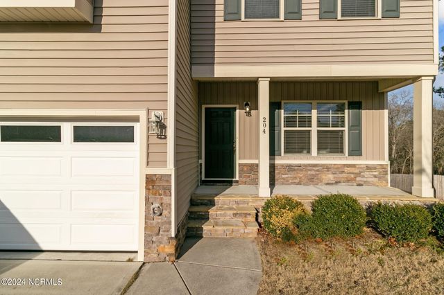 204 Sandy Springs Road, Aberdeen, NC 28315