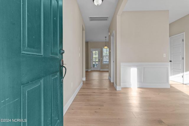 204 Sandy Springs Road, Aberdeen, NC 28315