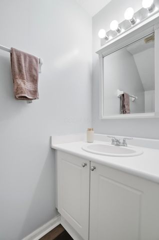 4643 Parrau Drive, 68B, Columbus, OH 43228
