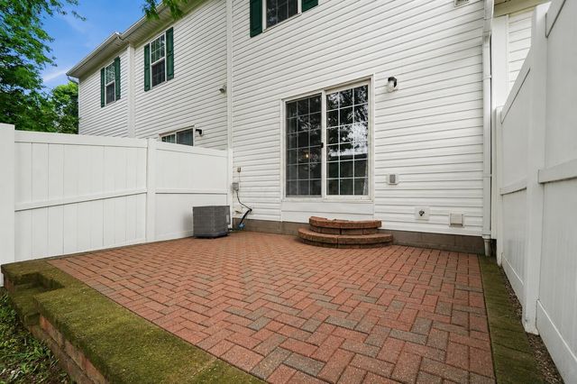 4643 Parrau Drive, 68B, Columbus, OH 43228