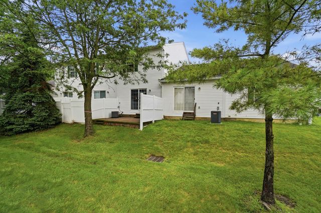 4643 Parrau Drive, 68B, Columbus, OH 43228