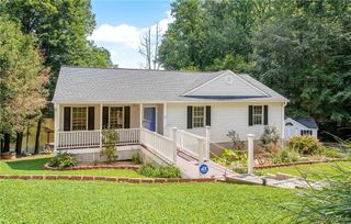 2103 Lakeview Dr, Powhatan, VA 23139