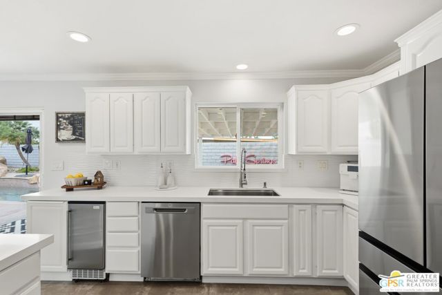 3670 E Vivian Circle, Palm Springs, CA 92262