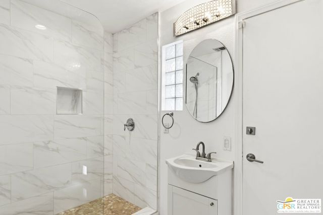 3670 E Vivian Circle, Palm Springs, CA 92262