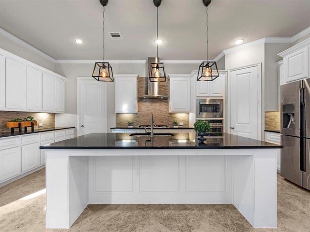 2024 Arrowood Glen Drive, Houston, TX 77077