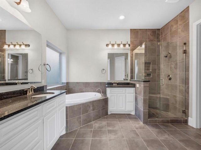 2024 Arrowood Glen Drive, Houston, TX 77077